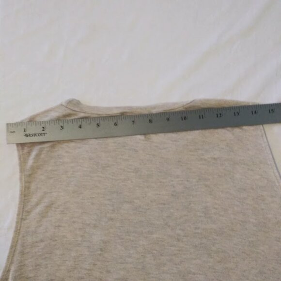 Dirtee Laundry women's size L oatmeal & black top - Picture 9 of 13